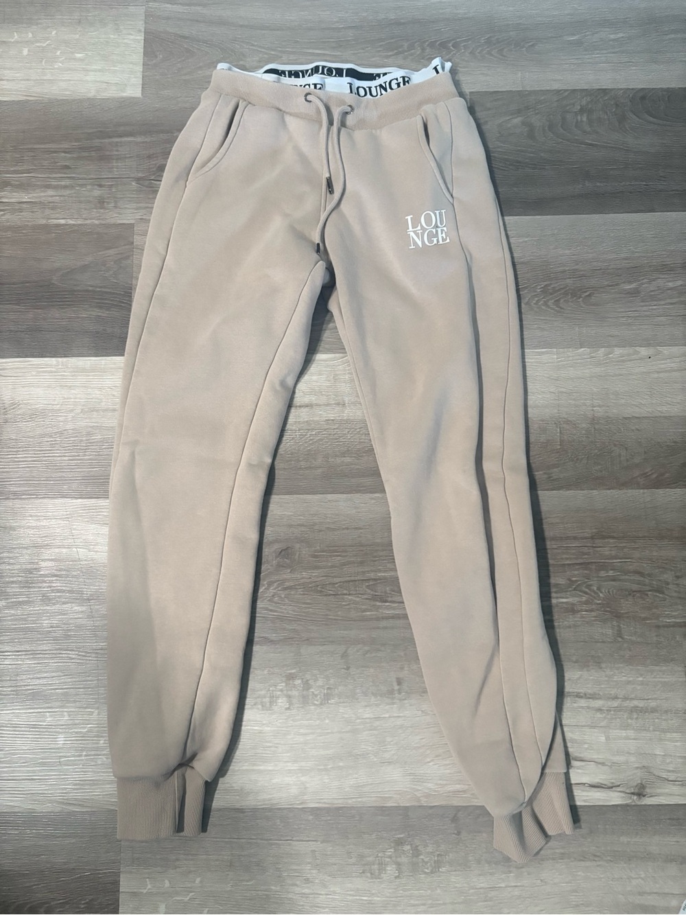 Lounge apparel Fleece lined jogger sweatpants. Women’s medium.